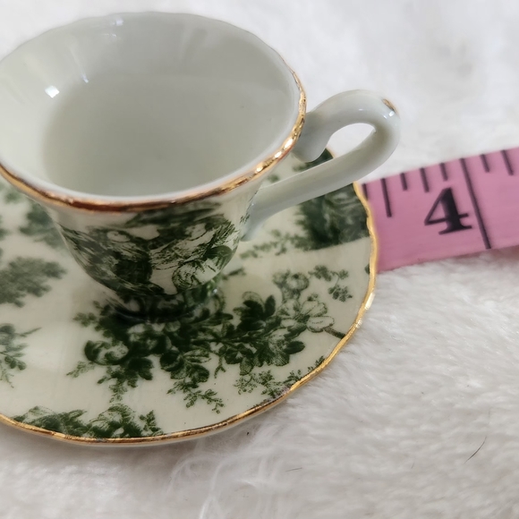 Ivry & green Alice & Wonderland miniture tea cup rare collectible - Picture 5 of 7